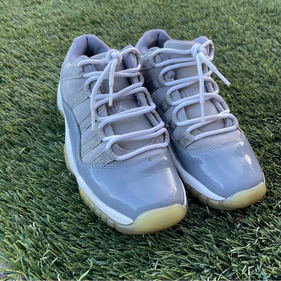 Jordan 11 - Picture 2 of 4